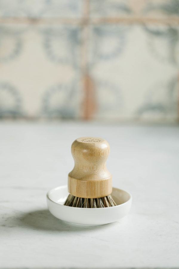 Brush with Dish - Image 3